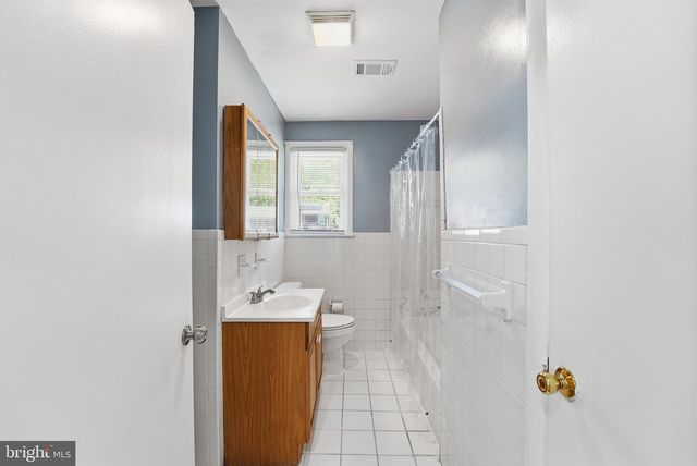 4 JENKINS DR, Indian Head, MD 20640