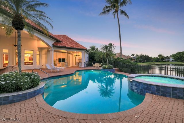 8728 Purslane DR, Naples, FL 34109