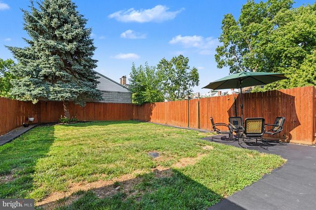120 E NORTH ST, Carlisle, PA 17013