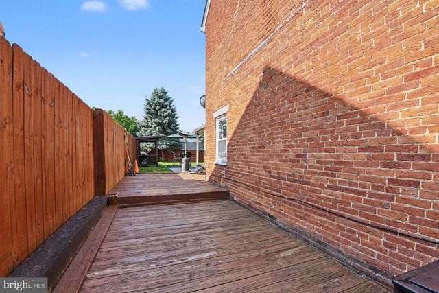 120 E NORTH ST, Carlisle, PA 17013