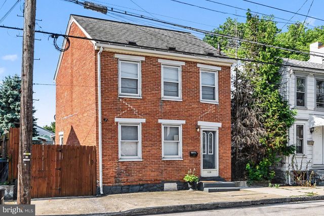 120 E NORTH ST, Carlisle, PA 17013