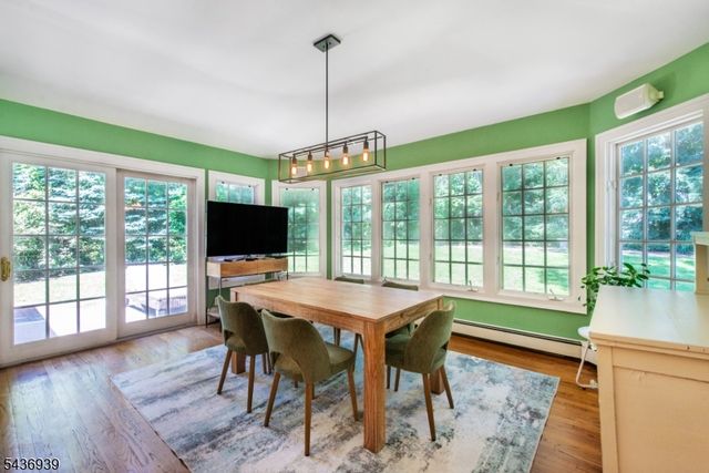 11 Yorke Rd, Mountain Lakes Boro, NJ 07046