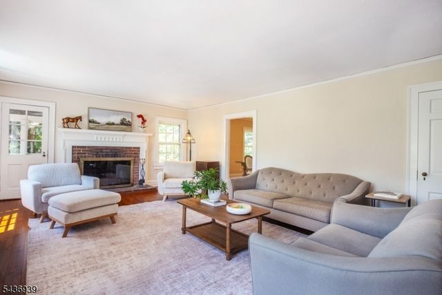 11 Yorke Rd, Mountain Lakes Boro, NJ 07046