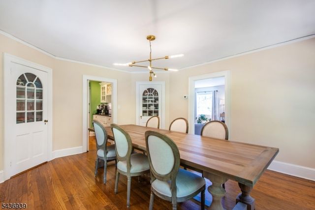 11 Yorke Rd, Mountain Lakes Boro, NJ 07046