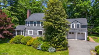 11 Yorke Rd, Mountain Lakes Boro, NJ 07046