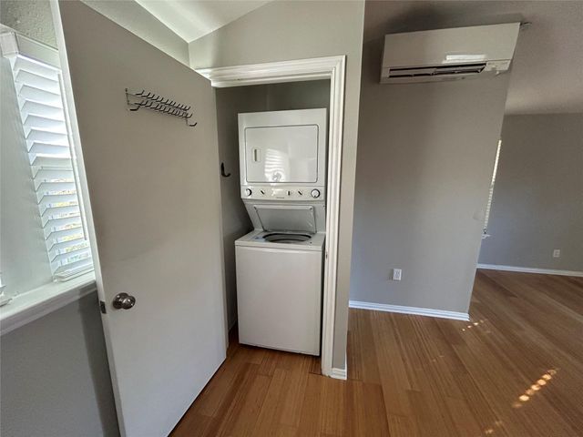 4019 Ascot Lane, Houston, TX 77092