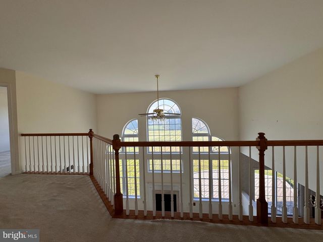 25 TANGLEWOOD DR, Schwenksville, PA 19473