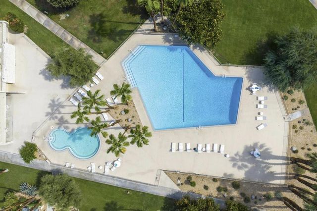 371 Desert Lakes Drive, Palm Springs, CA 92264