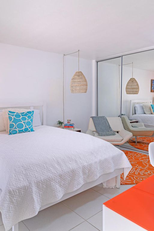 Image 16 of property listing at 371 Desert Lakes Drive, Palm Springs, CA 92264