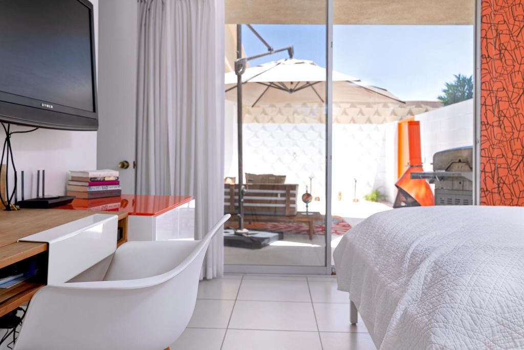 Image 17 of property listing at 371 Desert Lakes Drive, Palm Springs, CA 92264