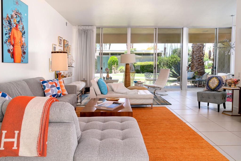 Image 7 of property listing at 371 Desert Lakes Drive, Palm Springs, CA 92264