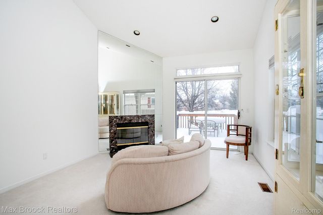 41621 Blair Drive, Novi, MI 48377