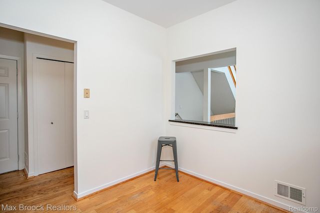 41621 Blair Drive, Novi, MI 48377