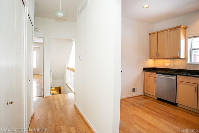 41621 Blair Drive, Novi, MI 48377