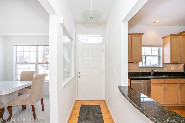 41621 Blair Drive, Novi, MI 48377