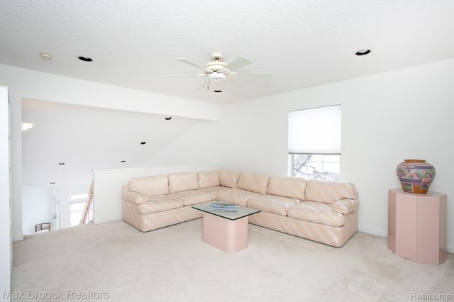 41621 Blair Drive, Novi, MI 48377