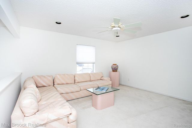 41621 Blair Drive, Novi, MI 48377