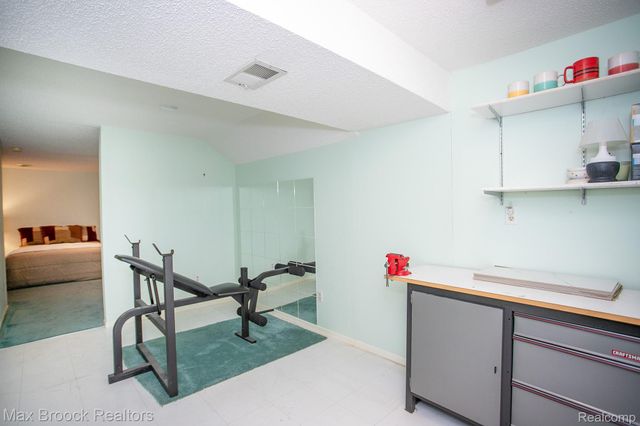 41621 Blair Drive, Novi, MI 48377