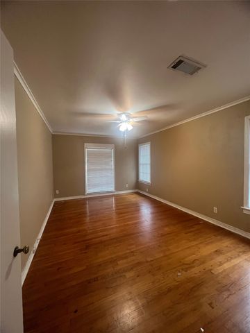 4414 Akard Avenue, Shreveport, LA 71105
