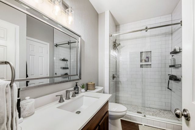 1022 Belmont Drive, Kennedale, TX 76060