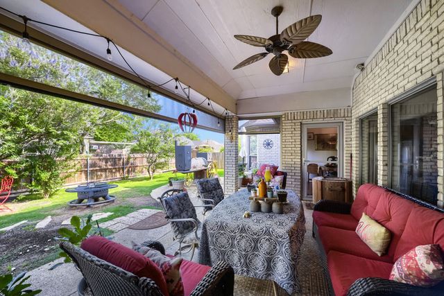 1022 Belmont Drive, Kennedale, TX 76060