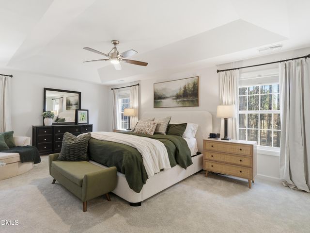 113 Cross Oaks Place, Holly Springs, NC 27540