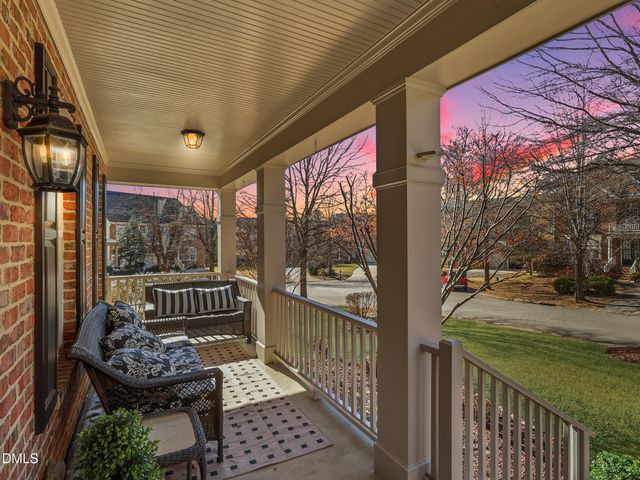 113 Cross Oaks Place, Holly Springs, NC 27540