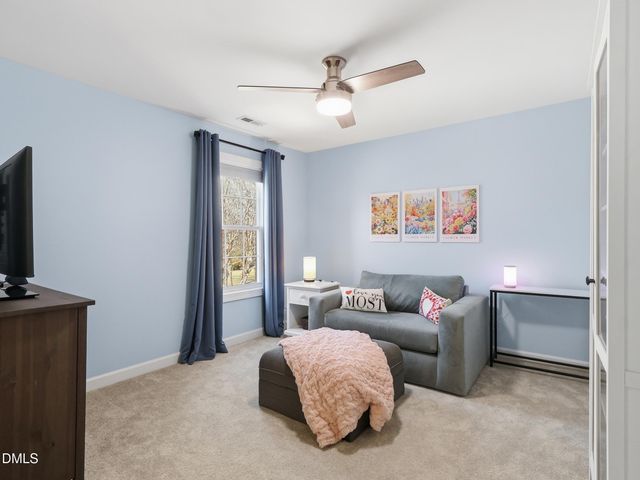 113 Cross Oaks Place, Holly Springs, NC 27540