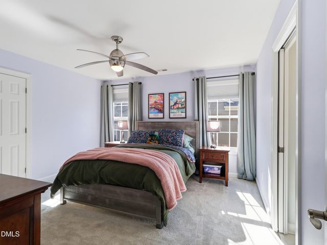 113 Cross Oaks Place, Holly Springs, NC 27540