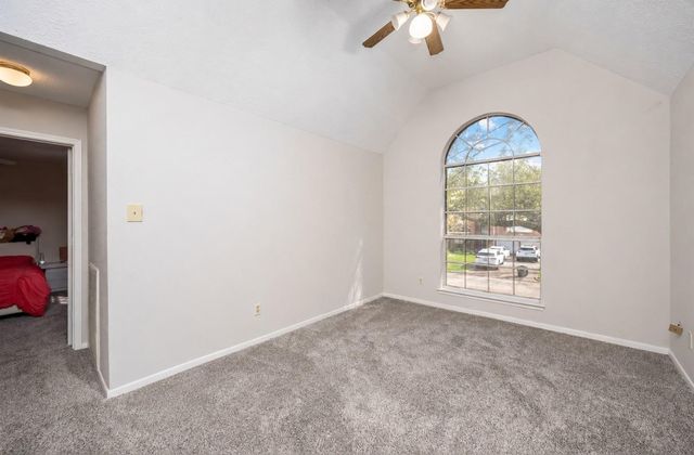 414 Welford Lane, Highlands, TX 77562