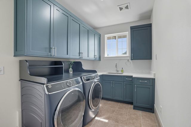 9102 N Forker Rd, Spokane, WA 99217