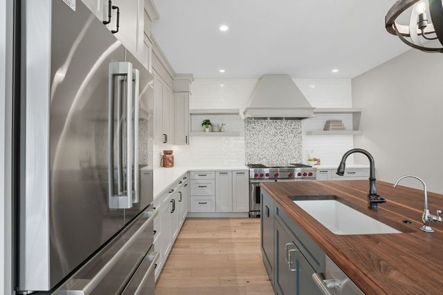 9102 N Forker Rd, Spokane, WA 99217