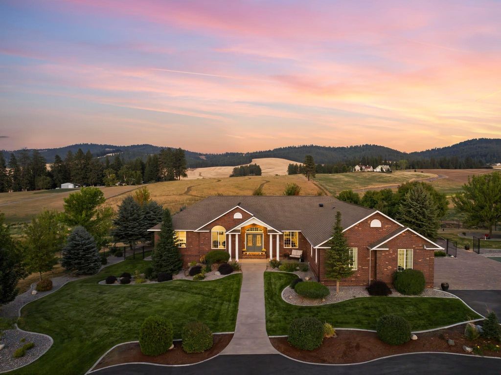 9102 N Forker Rd, Spokane, WA 99217