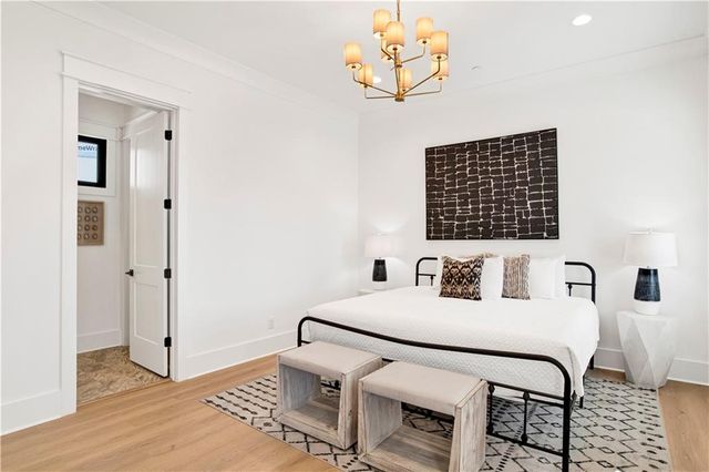 6 Meeting House Square, Orange Beach, AL 36561