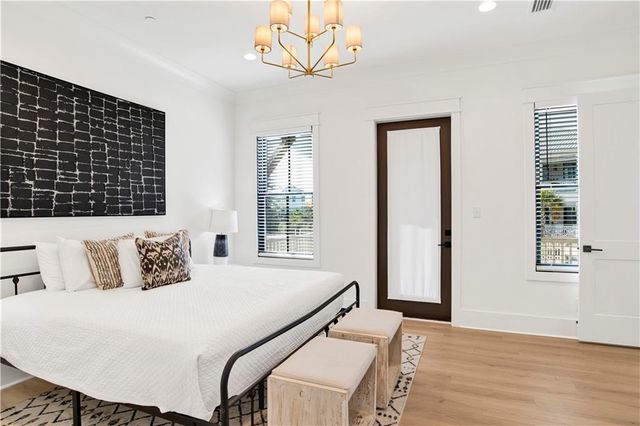 6 Meeting House Square, Orange Beach, AL 36561