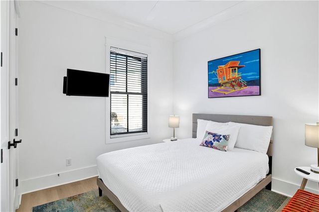 6 Meeting House Square, Orange Beach, AL 36561