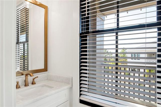 6 Meeting House Square, Orange Beach, AL 36561