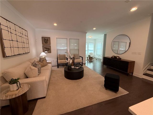 886 Stone Crest Road NE, Atlanta, GA 30324