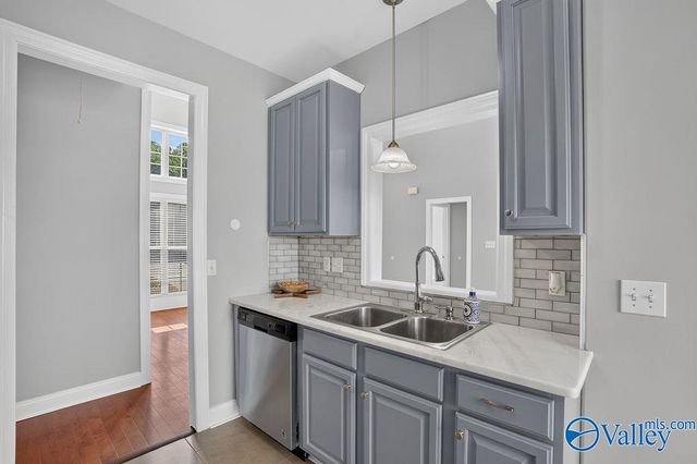 2824 Slate Drive SW, Huntsville, AL 35803