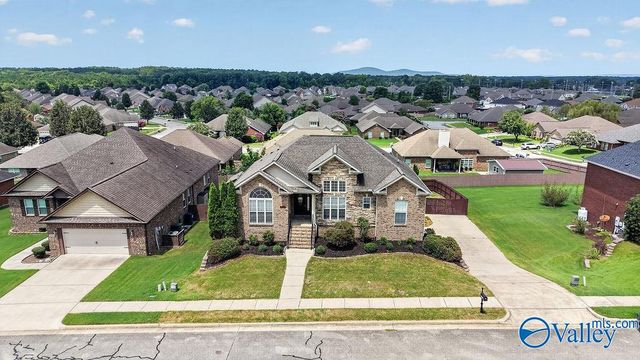 2824 Slate Drive SW, Huntsville, AL 35803