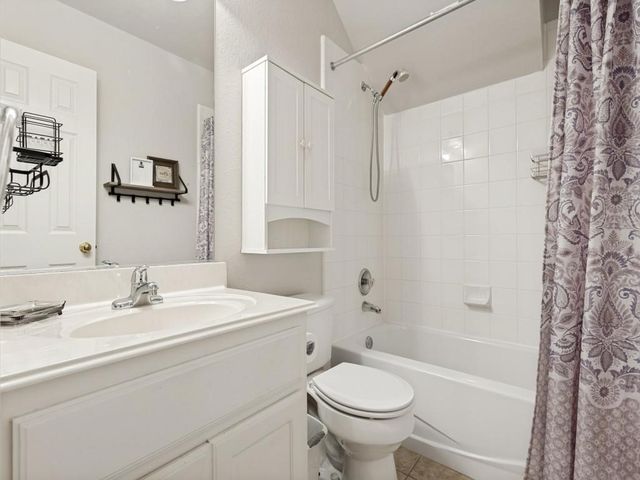 7901 Stonehaven Lane, Rowlett, TX 75089
