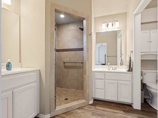 7901 Stonehaven Lane, Rowlett, TX 75089