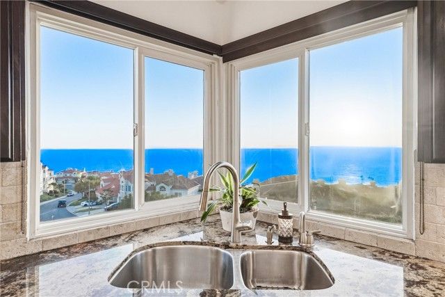 6 Cavalier, Laguna Niguel, CA 92677