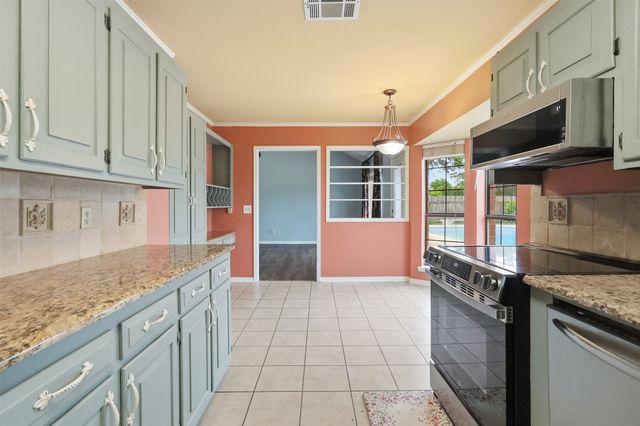 507 Southwood Drive, Bossier City, LA 71111