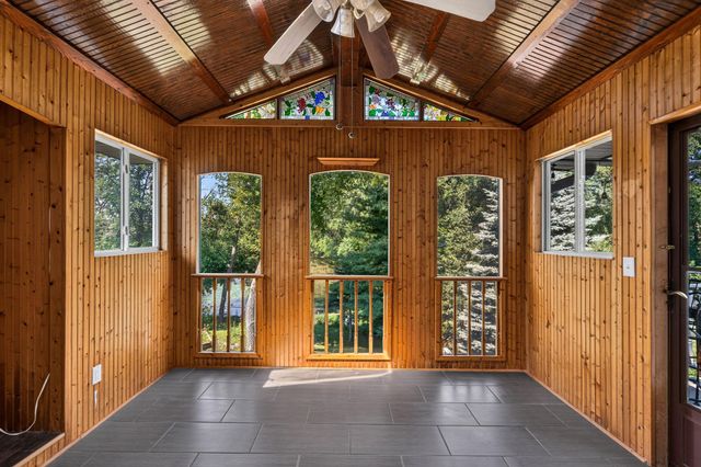 6441 Edgemont Boulevard N, Brooklyn Park, MN 55428