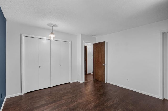 6441 Edgemont Boulevard N, Brooklyn Park, MN 55428