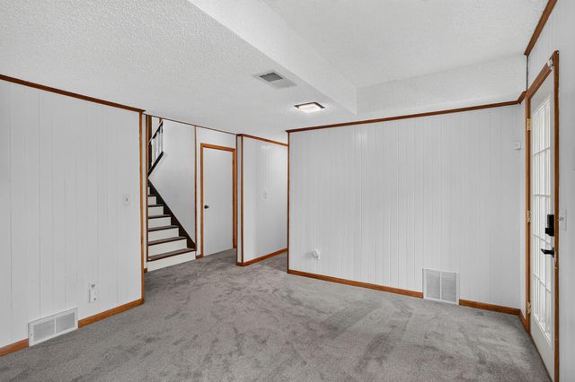 6441 Edgemont Boulevard N, Brooklyn Park, MN 55428