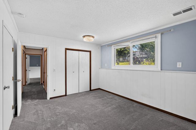 6441 Edgemont Boulevard N, Brooklyn Park, MN 55428