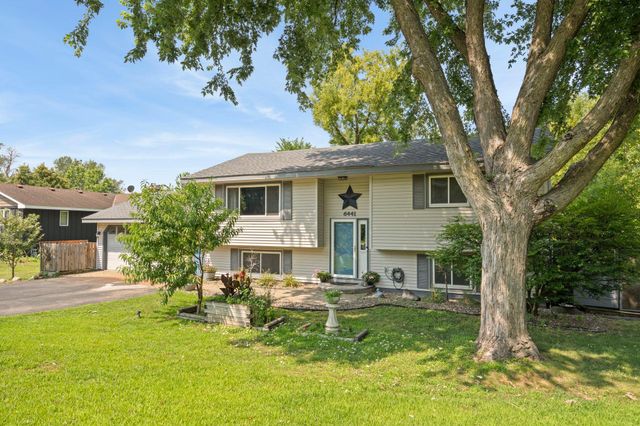 6441 Edgemont Boulevard N, Brooklyn Park, MN 55428