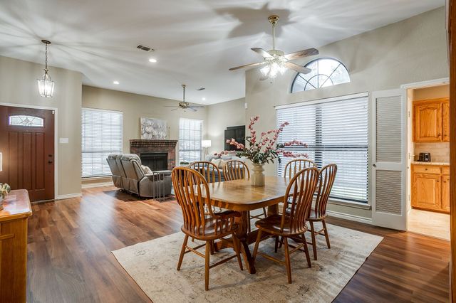 3716 Indian Wells Drive, Arlington, TX 76017